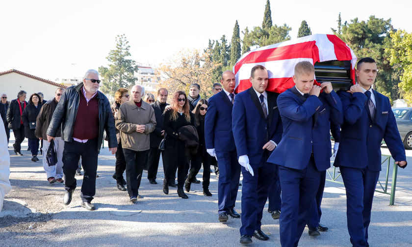 Το «τελευταίο αντίο» στον Αντώνη Ποσειδώνα (pics)