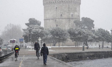 Σε εξέλιξη η επέλαση της Ωκεανίδας - Προβλήματα από την κακοκαιρία σε πολλές περιοχές της Ελλάδας