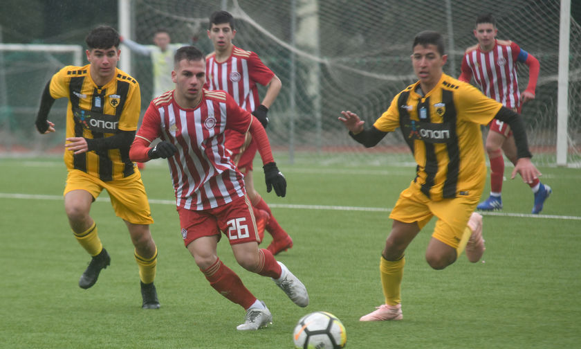 Κ15: ΑΕΚ-Ολυμπιακός 0-1: Tρίτη νίκη στη σεζόν επί της ΑΕΚ