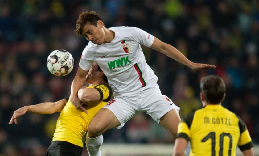 Bundesliga: «Ξανακύλησε» στο Άουγκσμπουργκ η Ντόρτμουντ (2-1)