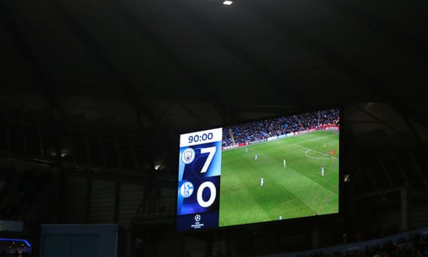 Το αυτοτρολάρισμα της Σάλκε για τα επτά γκολ από τη Μάντσεστερ Σίτι (vid)