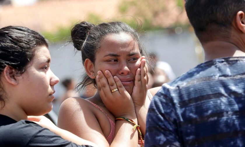 Μακελειό σε σχολείο της Βραζιλίας με οκτώ νεκρούς και 20 τραυματίες (vid)