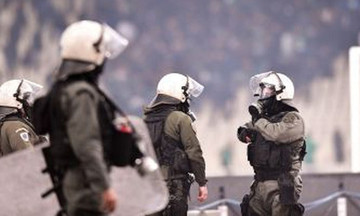 Επεισόδια στο ντέρμπι: Ταυτοποιήθηκαν άλλοι επτά οπαδοί του Παναθηναϊκού