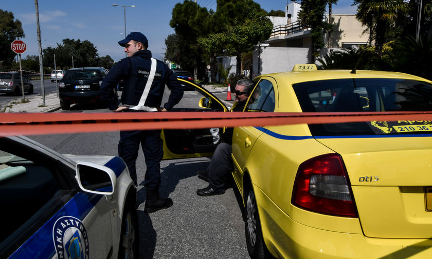 Ελληνικό: Νεκρό το ζευγάρι - Αντιπτέραρχος πυροβόλησε τη γυναίκα του και αυτοκτόνησε