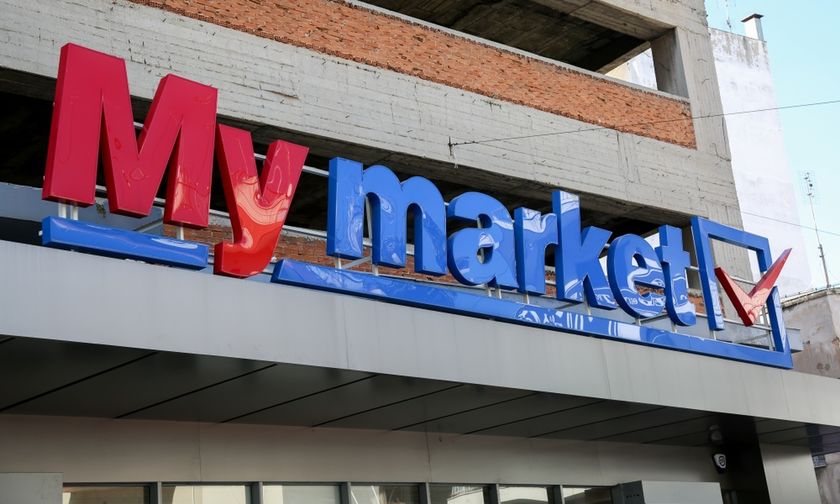 Επιθέσεις σε 13 My Market τα ξημερώματα, ένοπλη ληστεία στο Ολυμπιακό χωριό