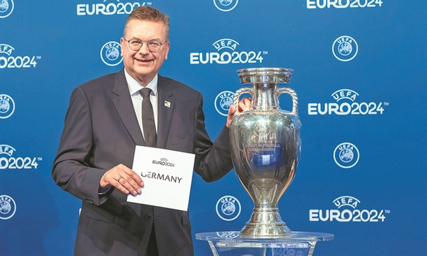 Παραιτήθηκε ο πρόεδρος της Γερμανικής Ποδοσφαιρικής Ομοσπονδίας
