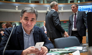 «Πράσινο φως» από Eurogroup για την εκταμίευση του 1 δισ. ευρώ