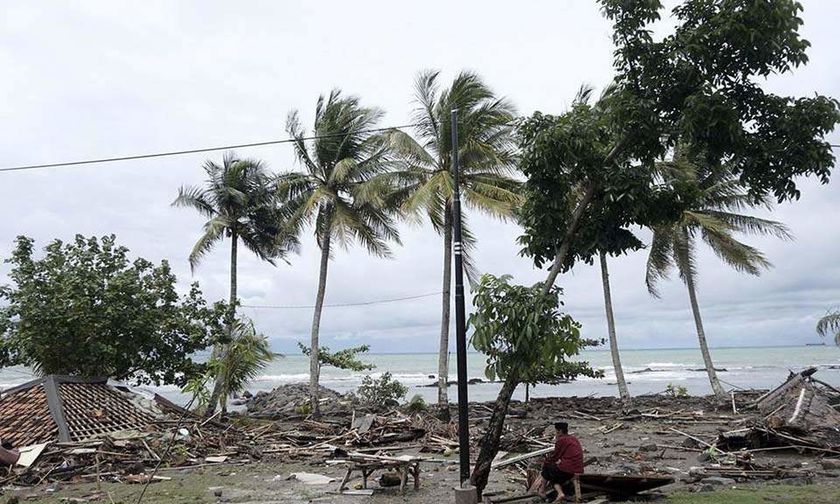 Σεισμός 7 Ρίχτερ στην Ινδονησία, φόβοι για τσουνάμι!