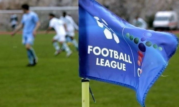 Football League: Ίδια ώρα για όλα τα παιχνίδια την Κυριακή των Βαΐων (πρόγραμμα, βαθμολογία)