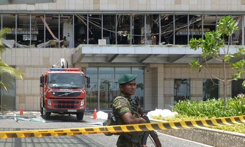 Σρι Λάνκα: Καρέ-καρέ τα βήματα του τρομοκράτη στο ξενοδοχείο (vid)