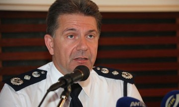 «Καρατομήθηκε» ο αρχηγός της κυπριακής αστυνομίας - «Αποτύχατε στην υπόθεση του serial killer»
