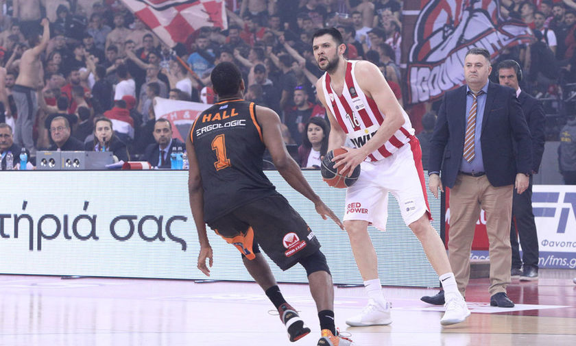 Κόντρα «αιωνίων» στα play offs – Σε ξένους διαιτητές επιμένει ο Ολυμπιακός