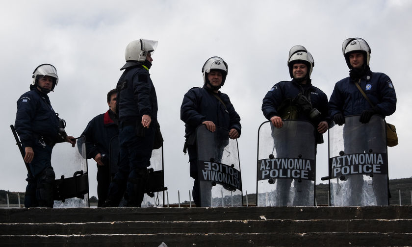 Τέσσερις συλλήψεις για τα επεισόδια στη Μεταμόρφωση