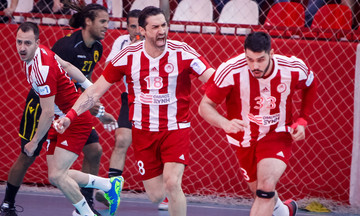 Ολυμπιακός - ΑΕΚ 23-15: Έκαναν το 1-0 οι «ερυθρόλευκοι» 