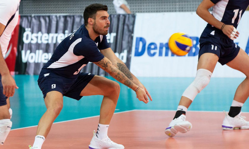 Silver European League Volley ανδρών:  Ελλάδα - Ουγγαρία  3-1 (25-14, 25-23-, 23-25, 25-22) 