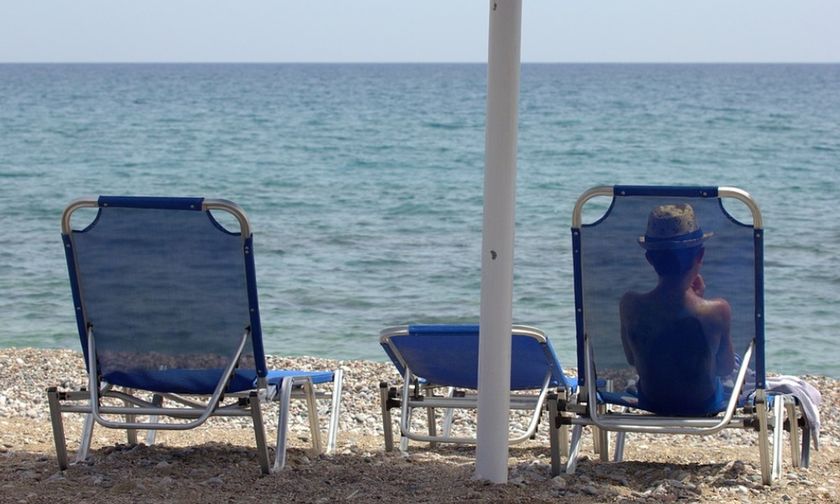 Καιρός για... βουτιές: Ανεβαίνει κι άλλο το θερμόμετρο, ως τους 32 βαθμούς