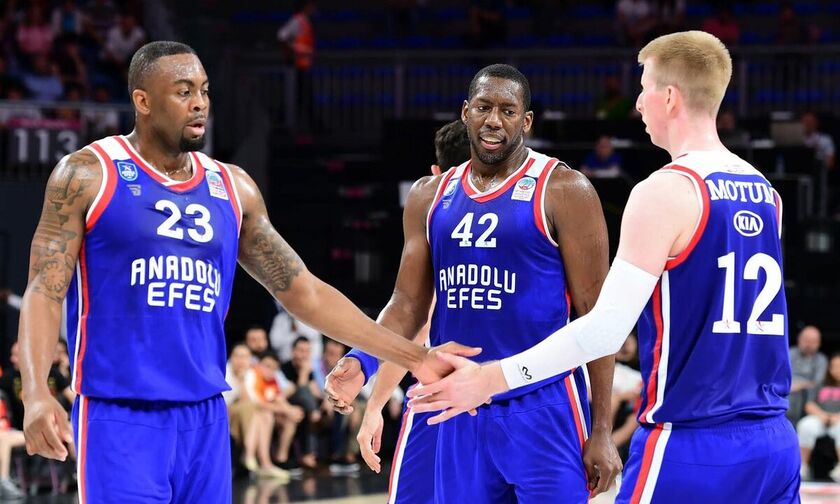 Η Έφες «σκούπισε» τη Γαλατασαράι και πέρασε στους τελικούς στην Τουρκία