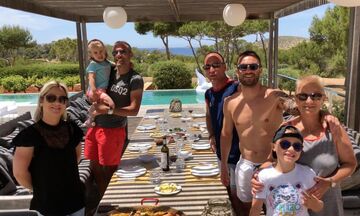 Ολυμπιακός: Ο Βαλμπουενά χαλαρώνει και δεν μπορεί να χωνέψει την υποδοχή στον Πειραιά