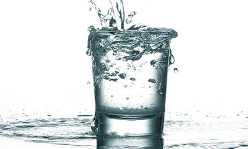 Oκτώ πλεονεκτήματα της κατανάλωσης νερού