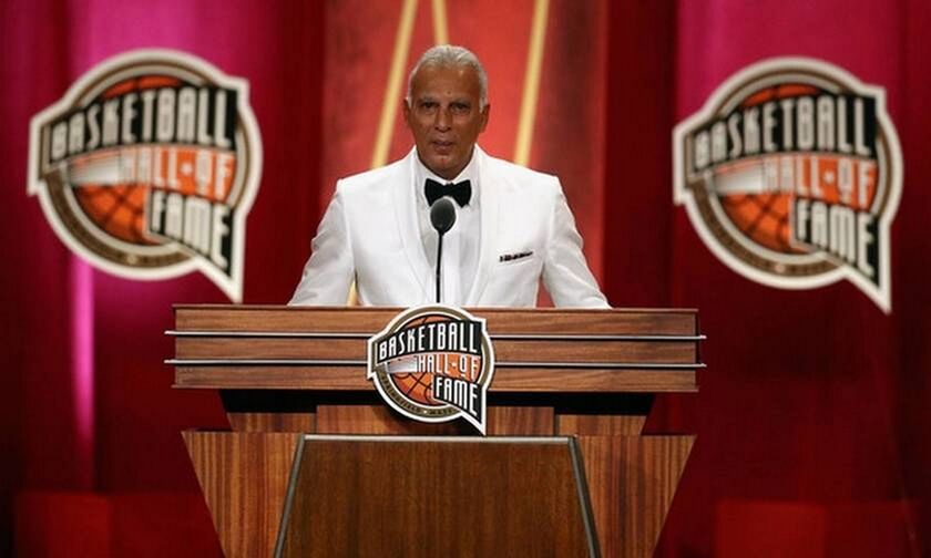 Γκάλης: «Aστεία πράγματα αυτά που γίνονται στο ελληνικό μπάσκετ»