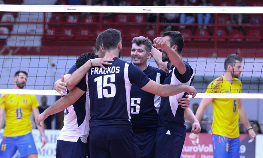 LIVE SCORE: Ρουμανία - Ελλάδα 3-0(25-21, 25-23, 25-21)