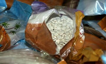 Captagon: Μισό δισ. δολάρια η αξία για το «χάπι των τζιχαντιστών» στον Πειραιά