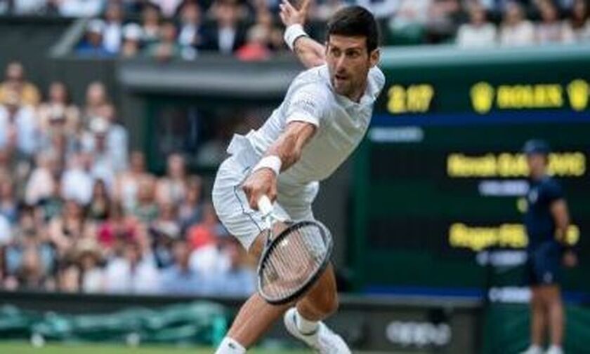 Wimbledon 2019: Ο Φέντερερ ισοφάρισε 2-2 σετ τον Τζόκοβιτς (vid)