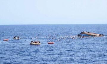 Φόβοι για το χειρότερο φετινό ναυάγιο-δεκάδες αγνοούμενοι μετανάστες στη Μεσόγειο(vid)