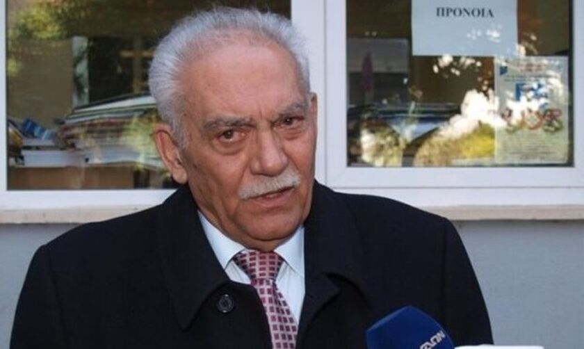 Πέθανε ο πρώην υπουργός Μανώλης Σκουλάκης