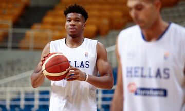 H πρώτη προπόνηση της Εθνικής με τον MVP Αντετοκούνμπο (pics)