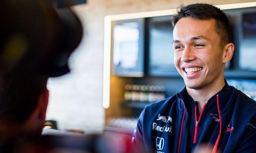 Άλμπον: «Τεράστια ευκαιρία για εμένα η Red Bull»