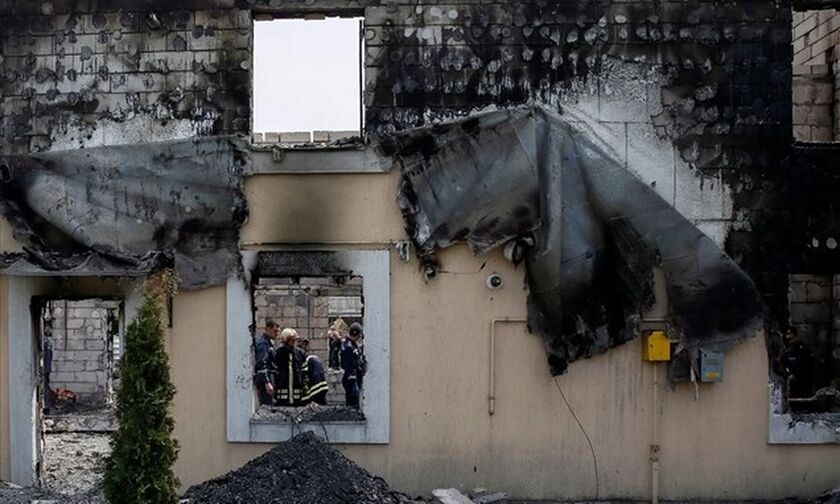Ουκρανία: 8 νεκροί και 10 τραυματίες σε πυρκαγιά ξενοδοχείου στην Οδησσό