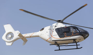 ΕΚΤΑΚΤΟ: Κατέπεσε ελικόπτερο στον Πόρο (pic+vid)