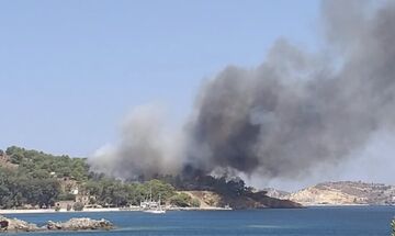 Πυρκαγιά στην Λέρο - Κινητοποίηση της Πυροσβεστικής από Αθήνα και Σάμο! (vid)