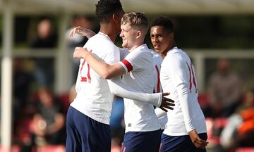 Εθνική Νέων: Φιλική ήττα 3-1 από την Αγγλία στο ντεμπούτο του Κεχαγιά