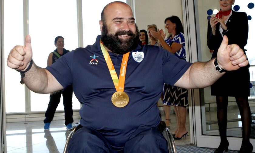 Ο ολυμπιονίκης Μάμαλος πουλάει τα μετάλλιά του για να κάνει επέμβαση!