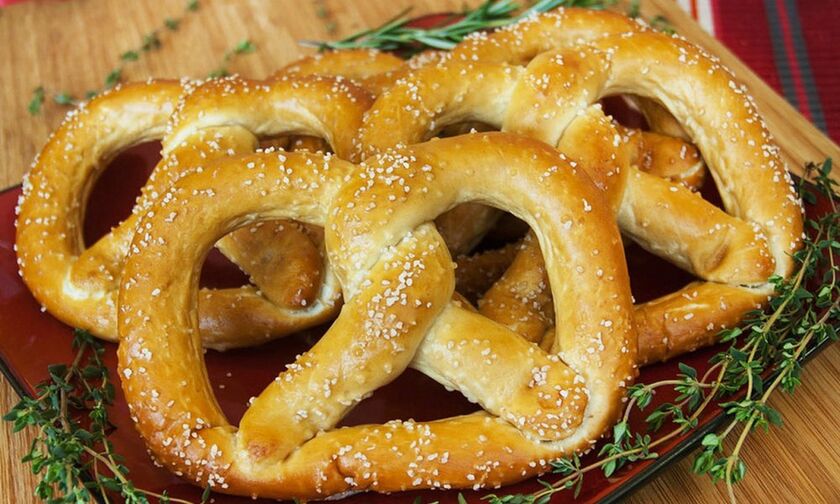 To Doodle της Google «Celebrating the Pretzel!», τιμά το Μπρέτσελ