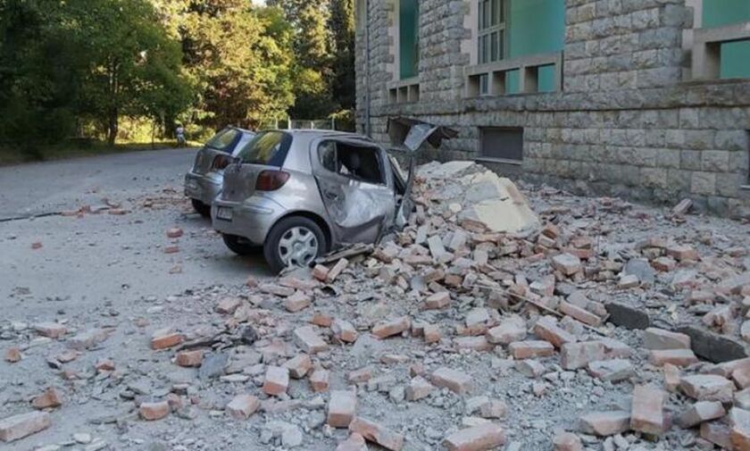 Πληγές άφησε πίσω του ο Εγκέλαδος στην Αλβανία - Περισσότεροι από 100 τραυματίες, σπίτια με ζημιές