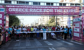 Αθήνα: 36.000 δρομείς έτρεξαν ενάντια στον καρκίνο του μαστού (vid)