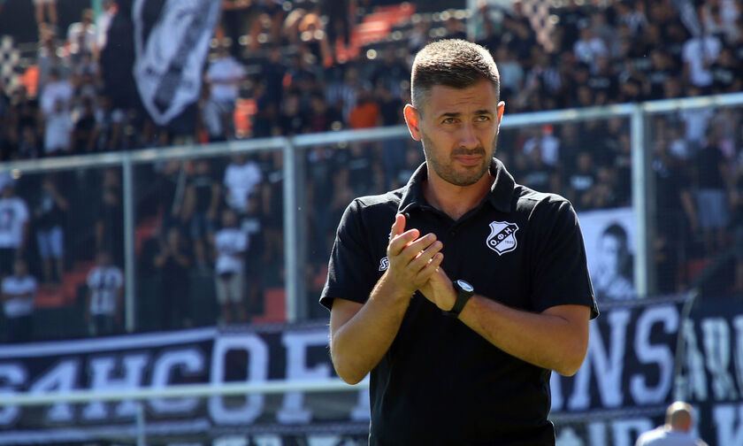 Σίμος: «O Ολυμπιακός έχει ταχύτητα Champions League» (vid)