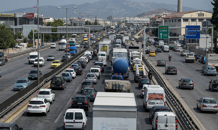 Κηφισός: Μποτιλιάρισμα χιλιομέτρων στο ρεύμα προς Πειραιά λόγω έργων