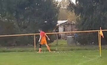 Ποδοσφαιριστής σκότωσε κότα κατά τη διάρκεια αγώνα και αποβλήθηκε (vid)