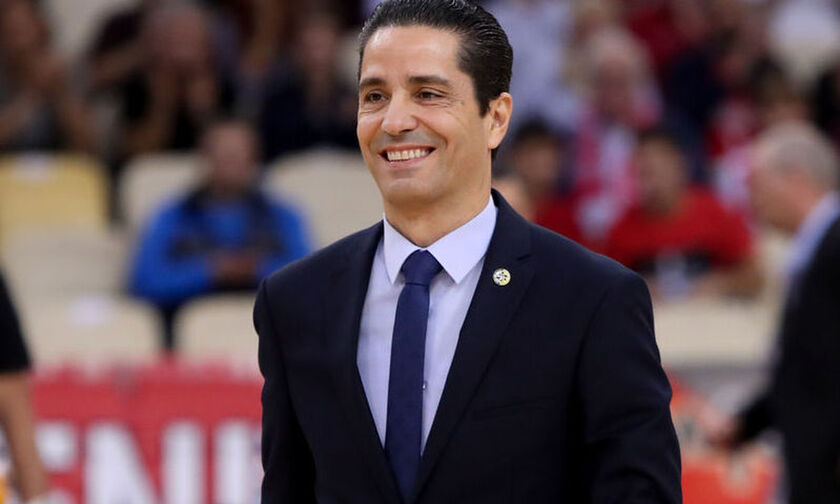 Σφαιρόπουλος: «Στην Ελλάδα η λίγκα βοηθούσε το πρόγραμμα των ομάδων της Euroleague»