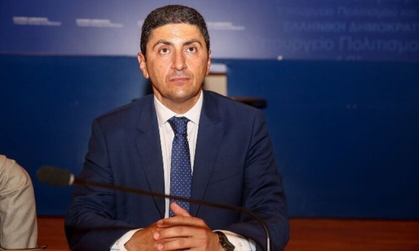 Αυγενάκης: Αναβολή της συνάντησης με FIFA και UEFA λόγω των γεγονότων στο «Γ. Καραϊσκάκης»