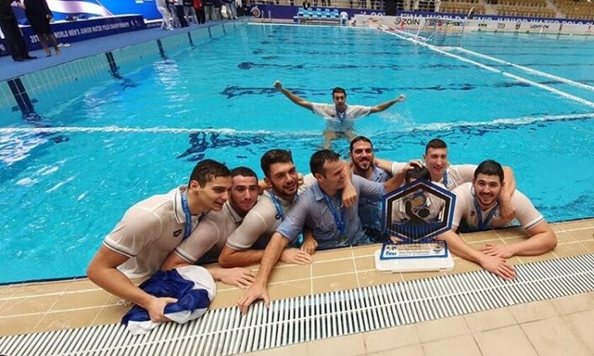 Ελλάδα - Σερβία 6-4:  Δείτε τη λήξη του τελικού και την απονομή (vids) 