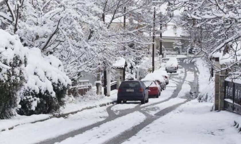 Χιόνια χριστουγεννιάτικα στην Αθήνα; Τι προβλέπει ο μετεωρολόγος Καλλιάνος