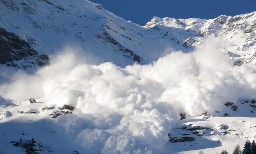 Τρεις νεκροί από χιονοστιβάδα στην Ιταλία (vid)