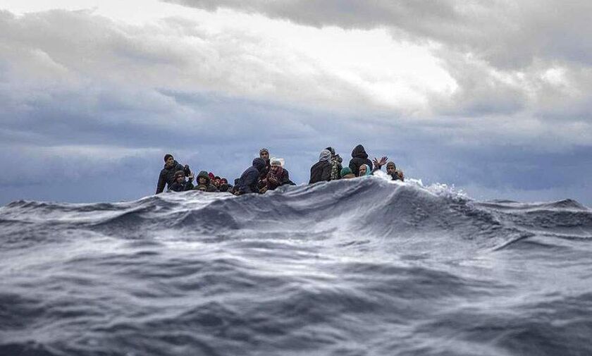 Τραγωδία με τουλάχιστον 12 νεκρούς μετανάστες ανοιχτά των Παξών