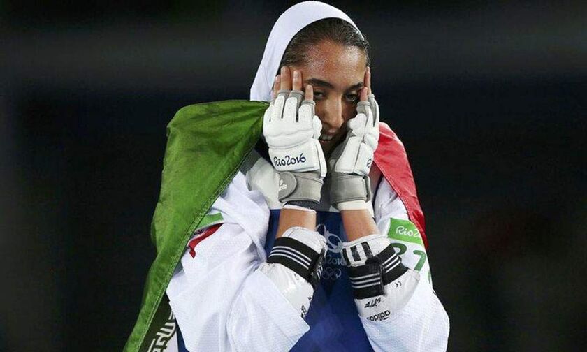 Κίμια Αλιζαντέχ: Καταγγέλλει και εγκαταλείπει το Ιράν η μοναδική Ολυμπιονίκης του