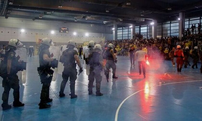 Έχασαν το φάκελο των επεισοδίων ΑΕΚ-Ολυμπιακός